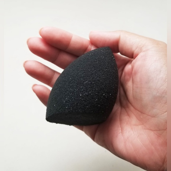 e.l.f. Silicone Blender Highlighting Sponge Duo new in package - Picture 4 of 4